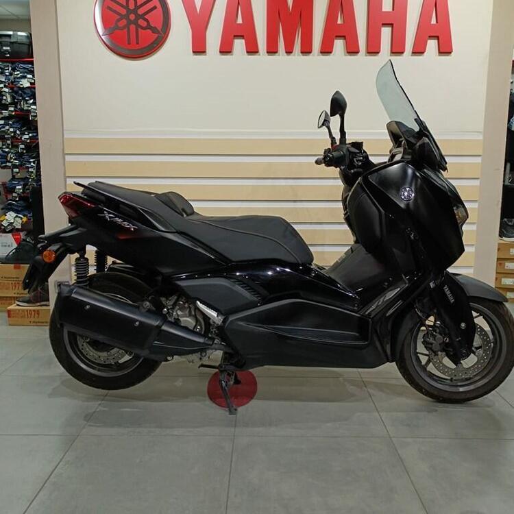 Yamaha X-Max 300 Tech Max (2021 - 24)