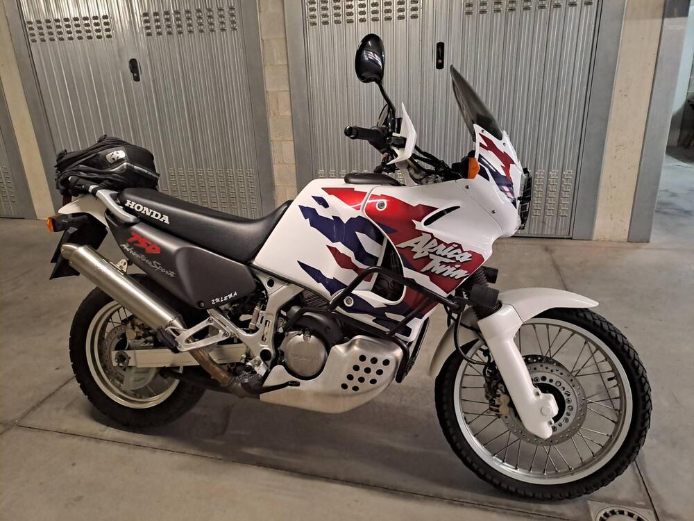 Honda Africa Twin XRV 750 (1996 - 02)