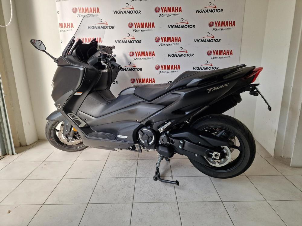 Yamaha T-Max 560 (2020 - 21) (5)