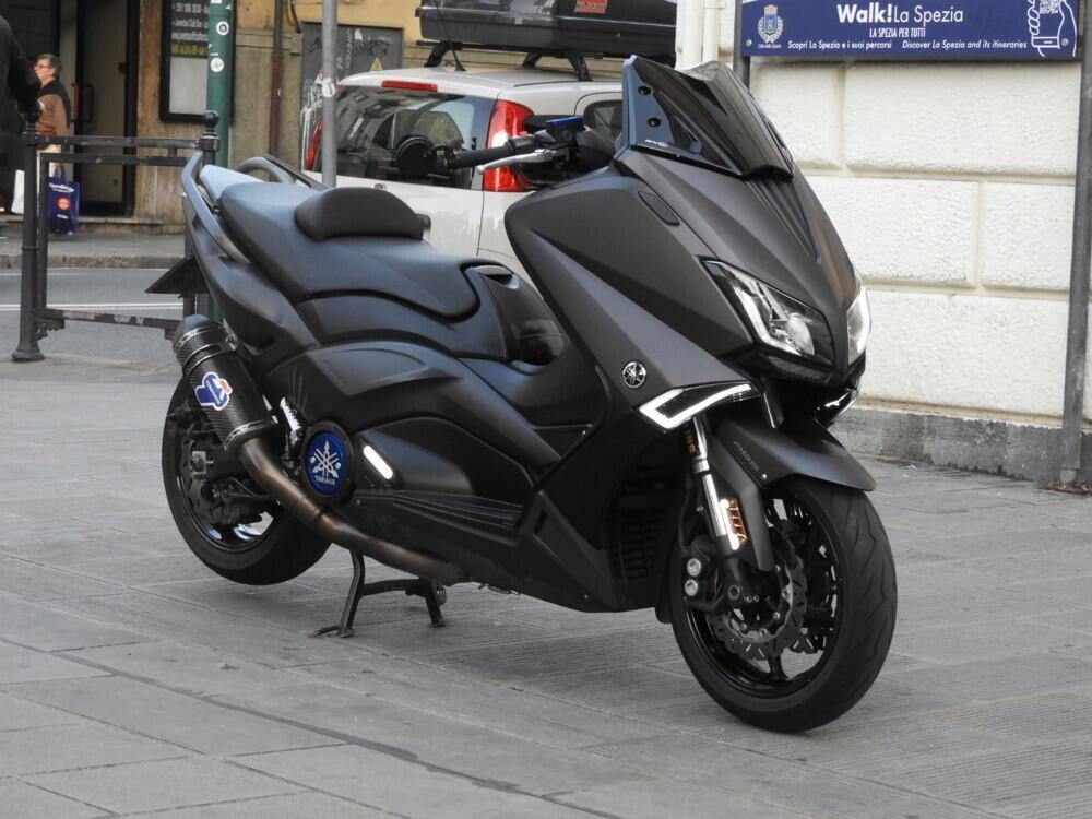 Yamaha T-Max 530 ABS (2015 - 17) (2)