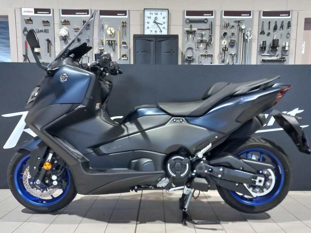 Yamaha T-Max 560 (2022 - 24) (2)