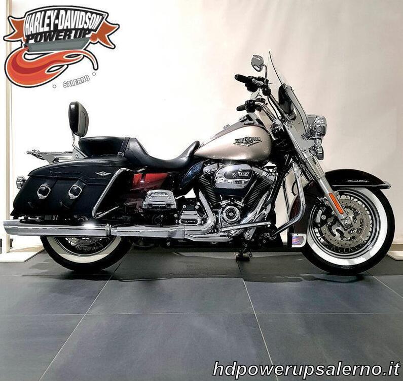 Harley-Davidson 107 Road King (2017) - FLHR (2)