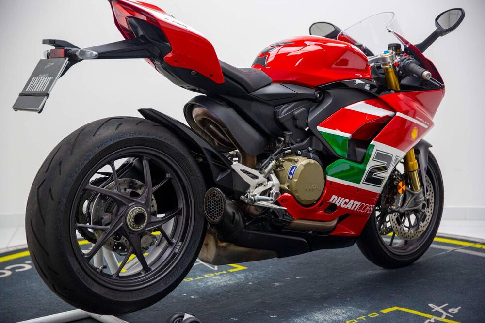 Ducati Panigale V2 Bayliss 1st Championship 20th Anniversary (2021 - 24) (4)