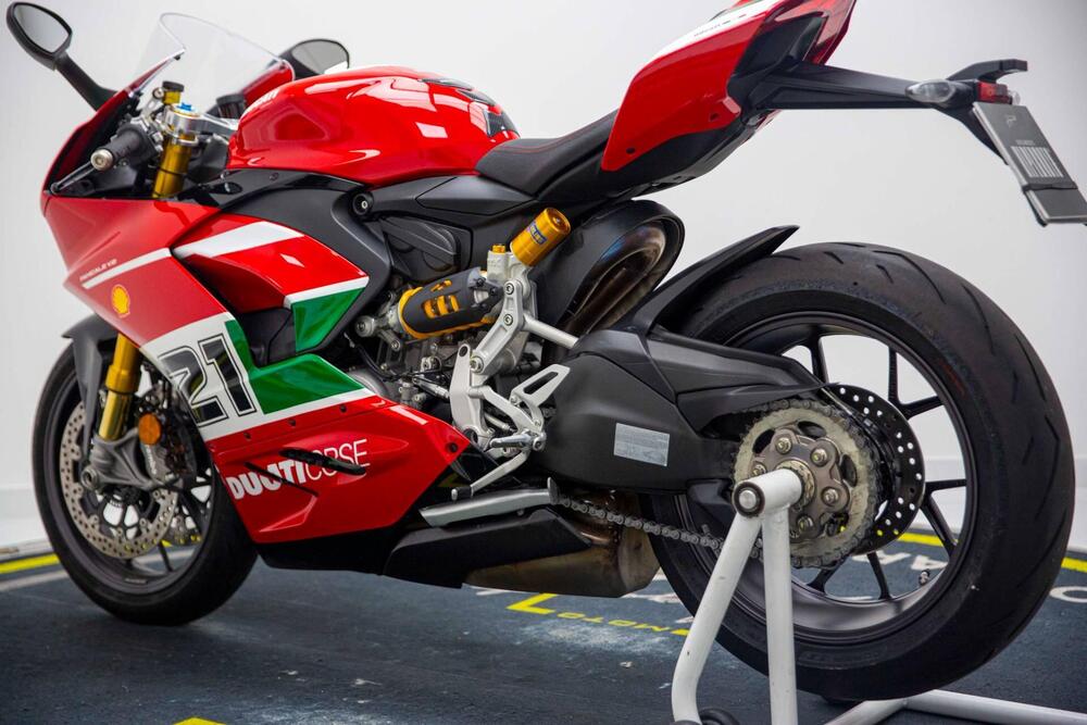 Ducati Panigale V2 Bayliss 1st Championship 20th Anniversary (2021 - 24) (5)