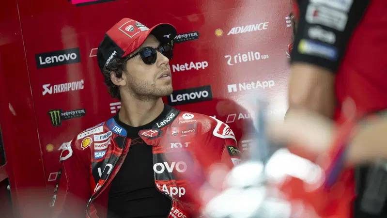 MotoGP 2024. GP della Malesia. Enea Bastianini: "Per domani mi auguro di dare di pi&ugrave; nel giro secco. Non aiuter&ograve; Pecco Bagnaia in caso di ordini di scuderia"