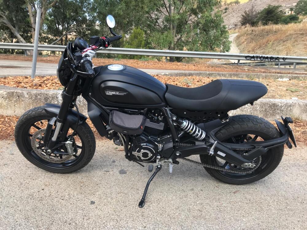 Ducati Scrambler 800 Icon Dark (2020) (2)