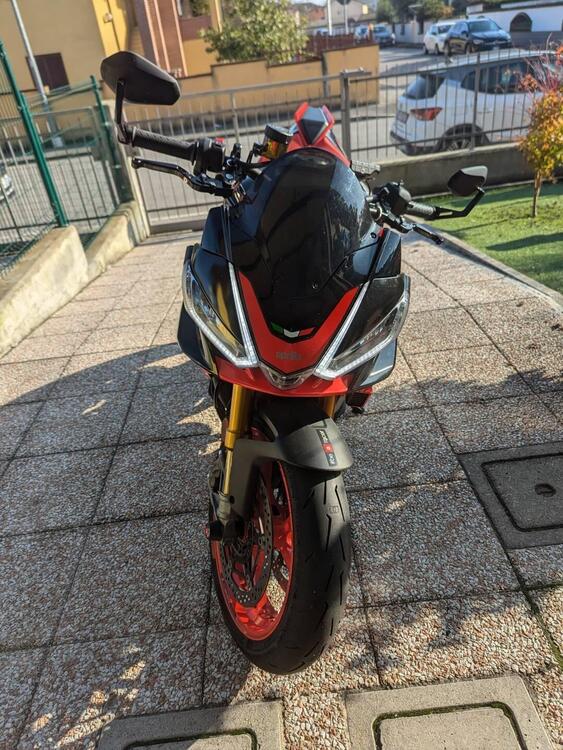 Aprilia Tuono 1100 V4 Factory (2021 - 24) (3)