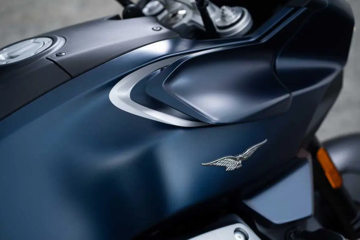 Moto Guzzi a EICMA con la rinnovata gamma V100 Mandello (e la versione speciale Wind Tunnel!) (5)