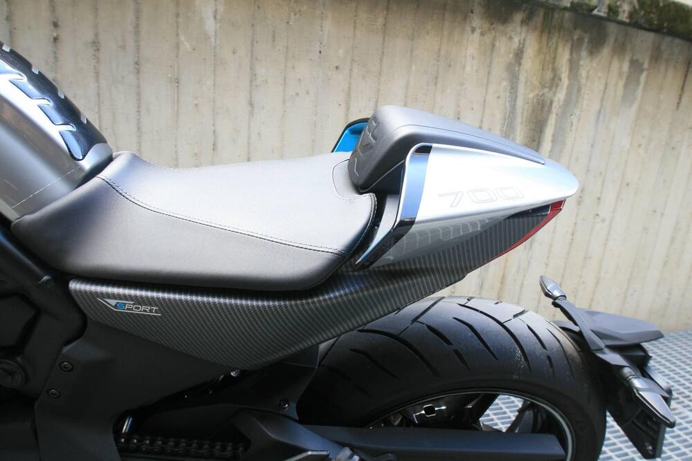 CFMOTO 700CL-X Sport (2022 - 24) (3)