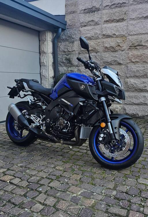 Yamaha MT-10 (2017 - 20) (2)