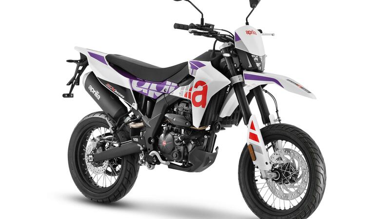 SX 125 e RX 125: le piccole motard e enduro allo stand Aprilia di EICMA