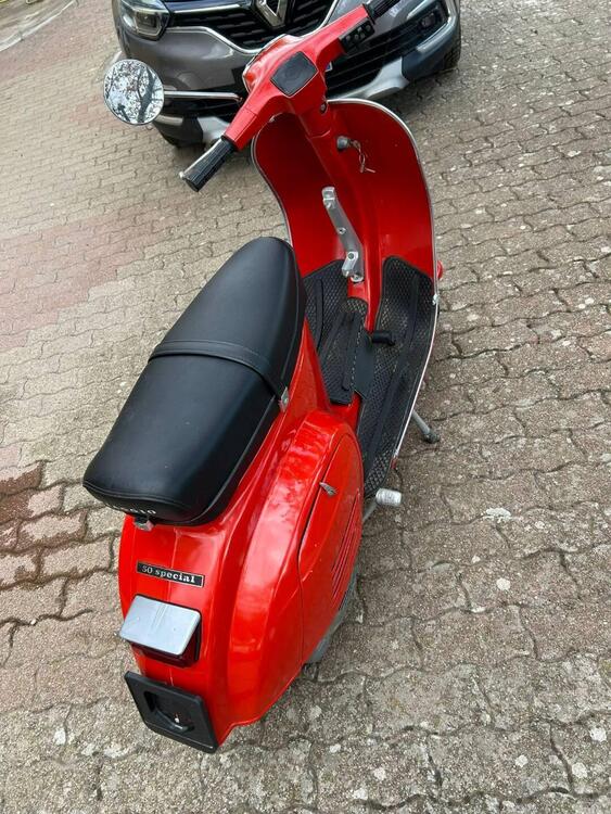 Piaggio Vespa 50 Special (V5B)