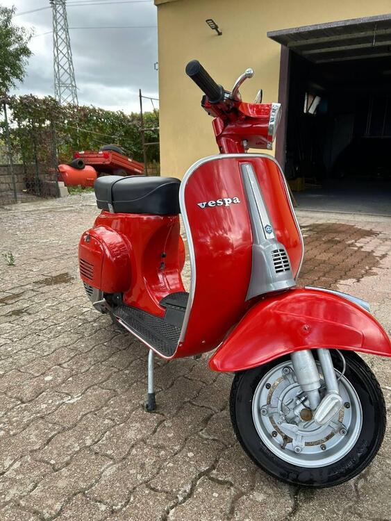 Piaggio Vespa 50 Special (V5B) (3)