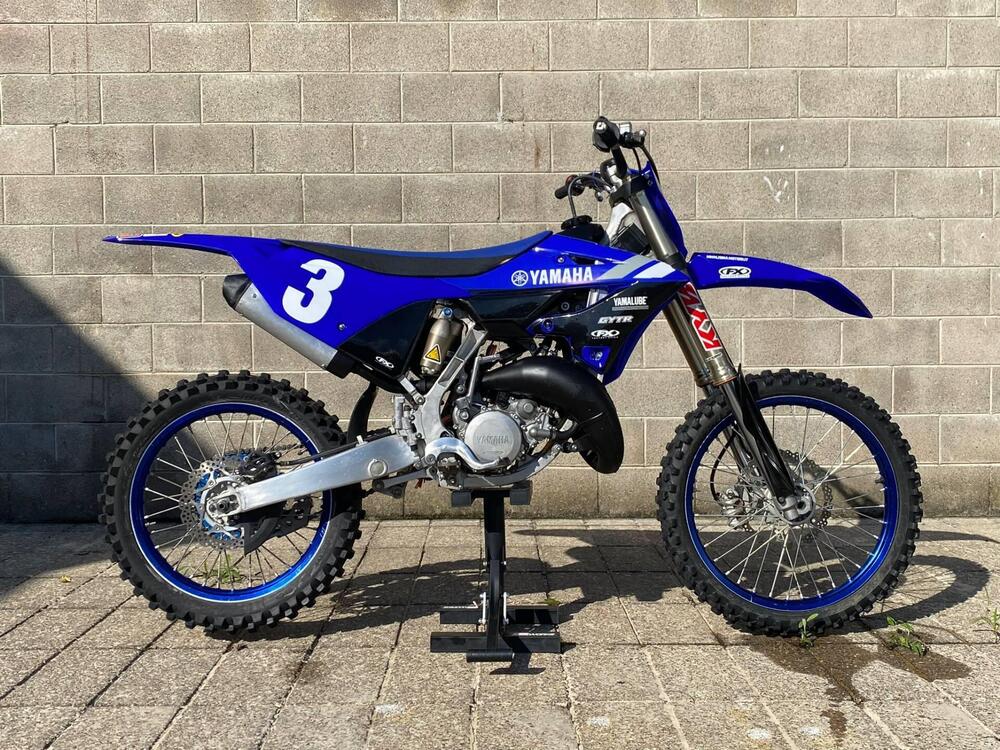 Yamaha YZ 125 (2022) (2)