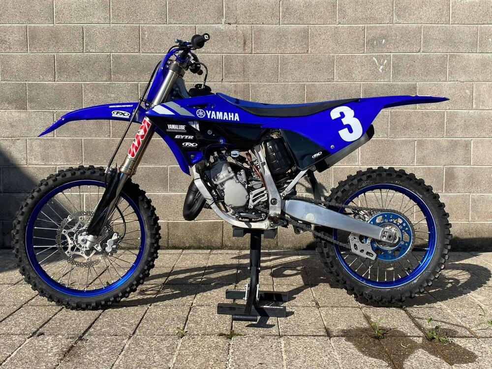 Yamaha YZ 125 (2022) (3)