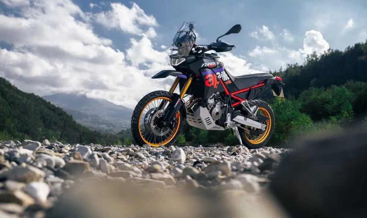 Aprilia presenta a EICMA la Tuareg Rally, dal successo della Africa Eco Race (2)