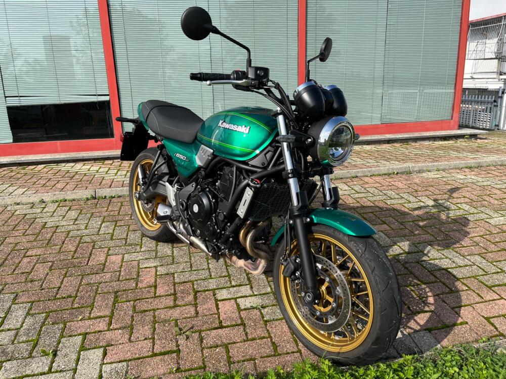 Kawasaki Z 650 RS (2022 - 24) (3)