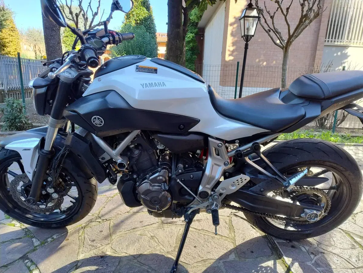 Yamaha MT-07 ABS (2014 - 16) (4)