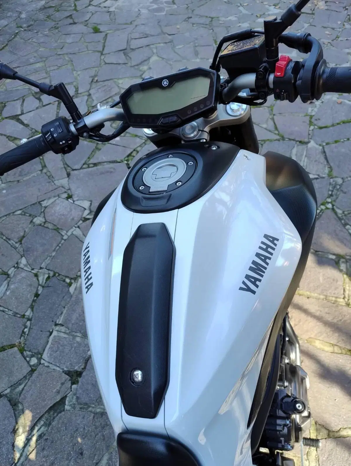 Yamaha MT-07 ABS (2014 - 16) (6)