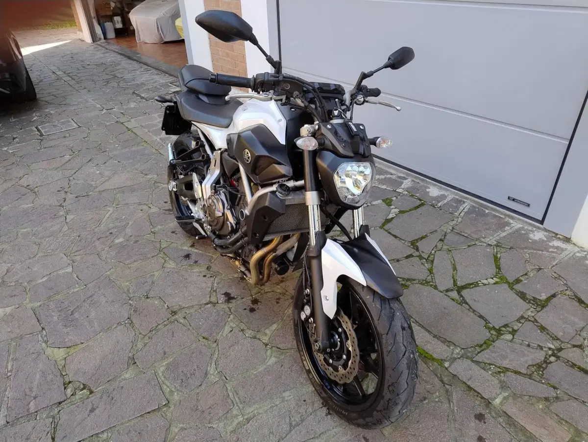 Yamaha MT-07 ABS (2014 - 16) (8)
