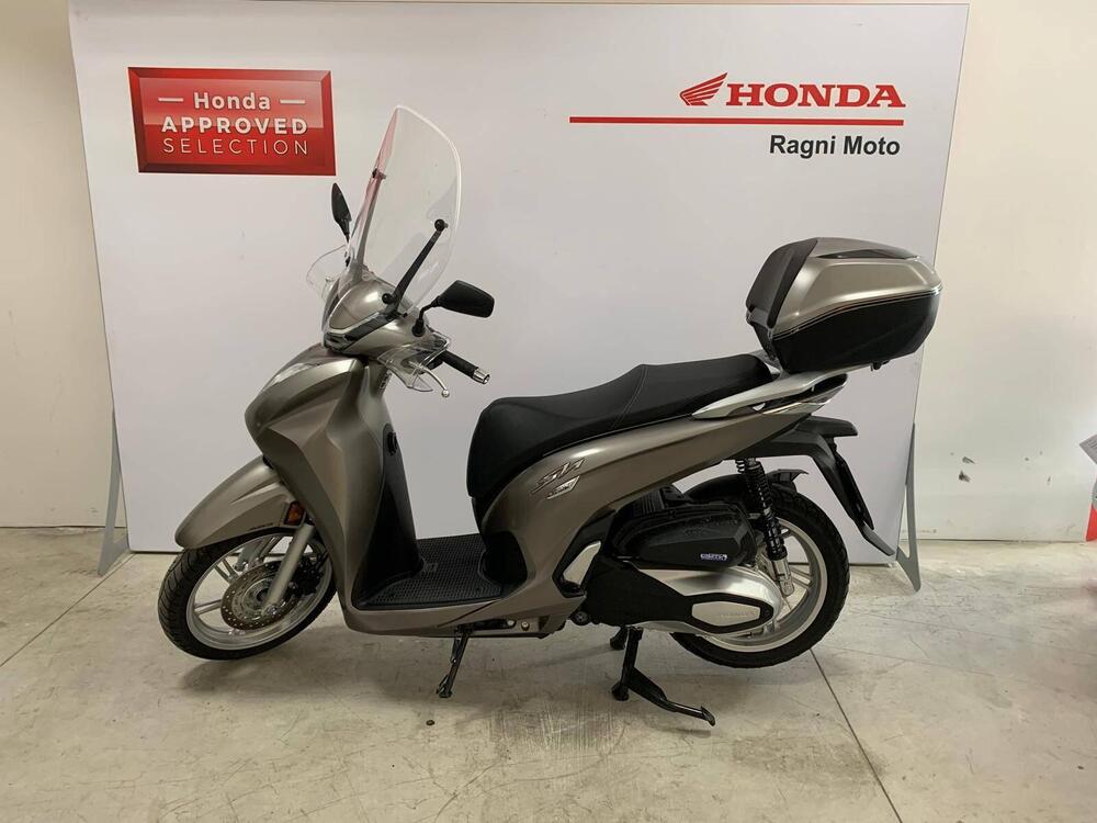 Honda SH 350 (2021 - 24) (2)