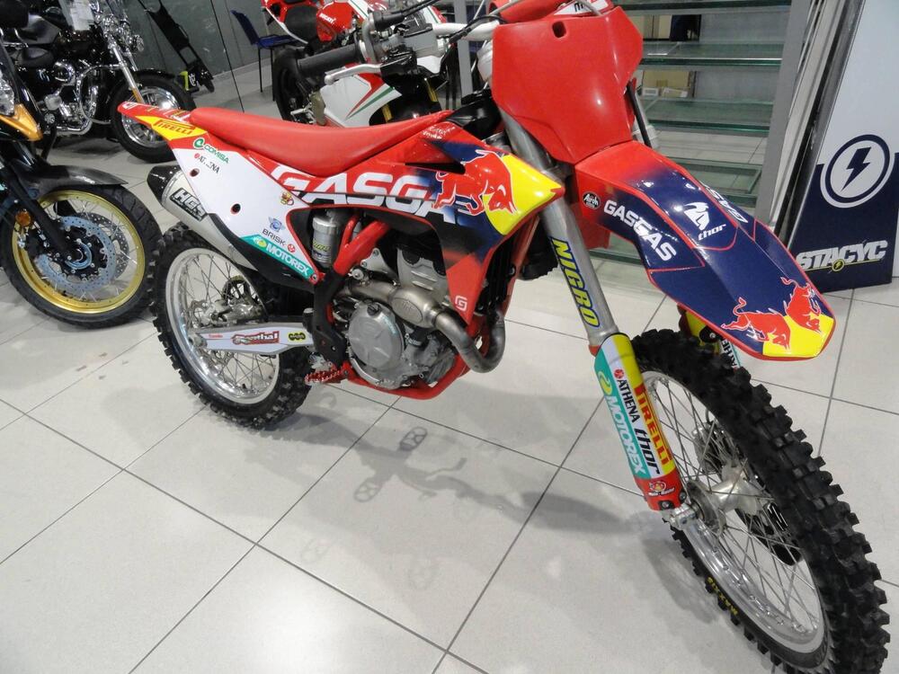 GASGAS MC 250 F (2022) (2)