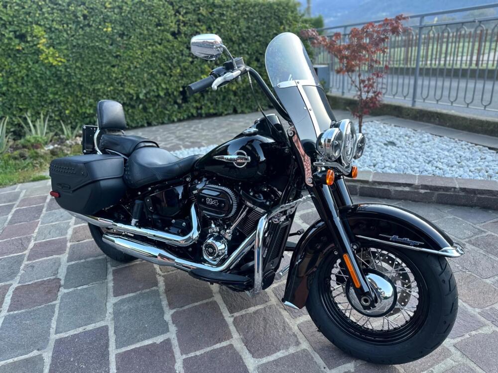 Harley-Davidson 114 Heritage Classic (2018 - 20) - FLHCS