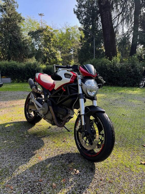 Ducati Monster 696 Plus (2007 - 14) (3)