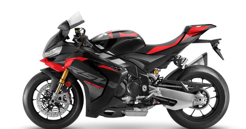 Aprilia a EICMA con le nuove RSV4 e RSV4 Factory: aria da Moto GP!