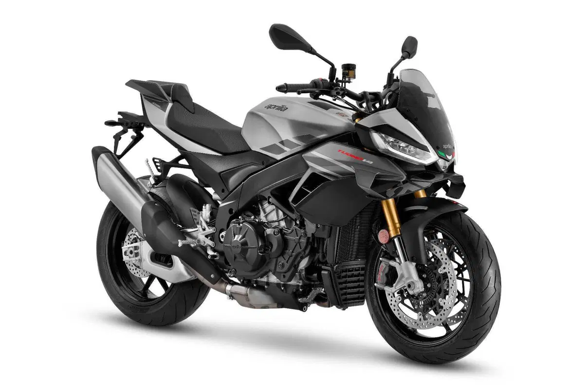 EICMA: ci sono anche le nuove hyper-naked di Aprilia, Tuono V4 e Tuono V4 Factory