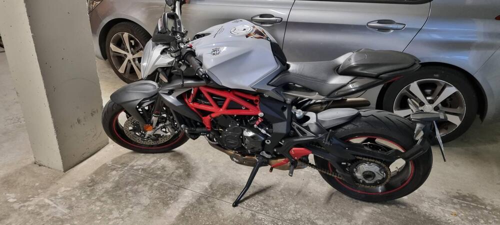 MV Agusta Brutale 800 EAS ABS (2016 - 19)