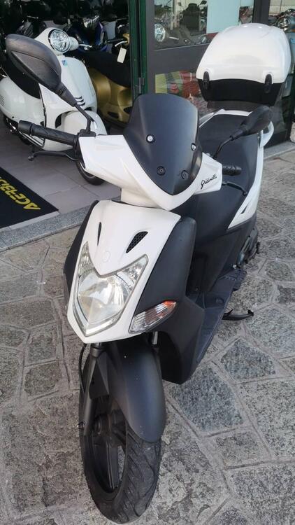 Kymco Agility 125 R16 (2008 - 17) (3)