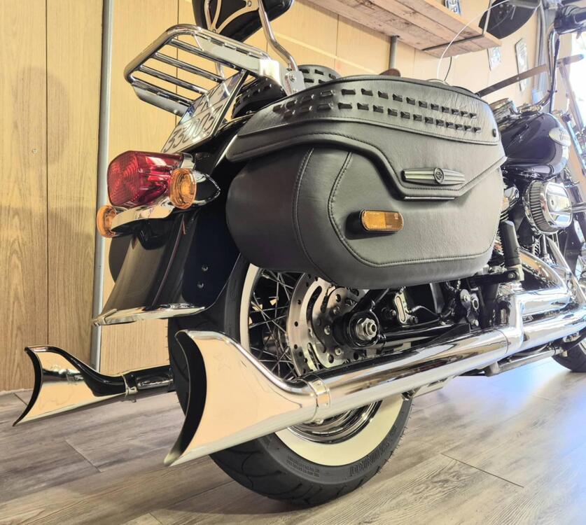 Harley-Davidson Heritage Classic (2021 - 24) (4)