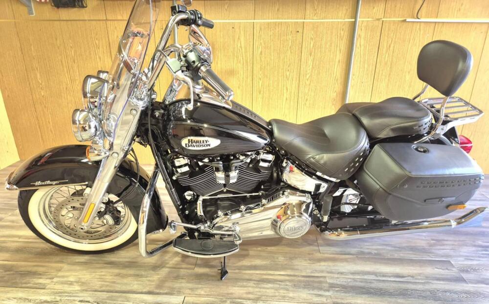 Harley-Davidson Heritage Classic (2021 - 24) (5)