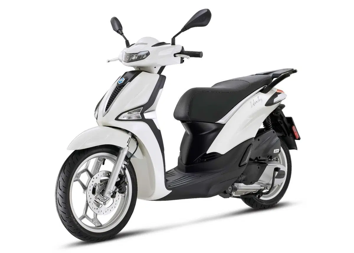 Tre motorizzazioni e un nuovo look per il Piaggio Liberty a EICMA (2)