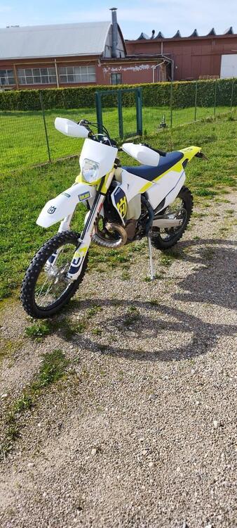 Husqvarna TE 300i (2022) (3)