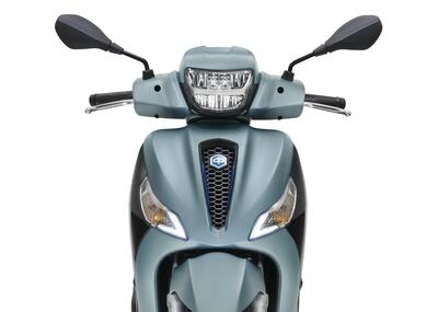 Medley, il ruota alta di Piaggio arriva a EICMA con un nuovo motore da 200 cc