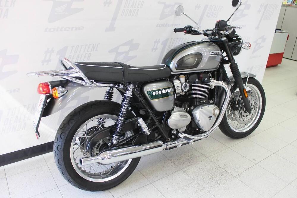 Triumph Bonneville T120 Gold Line Edition (2022 - 23) (2)