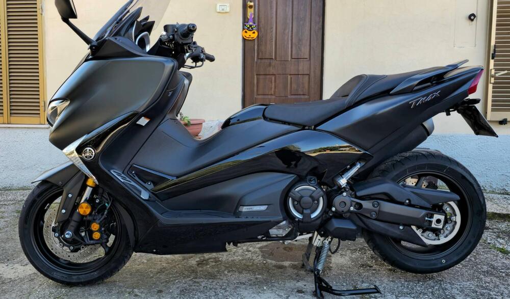 Yamaha T-Max 530 SX (2017 - 19) (2)