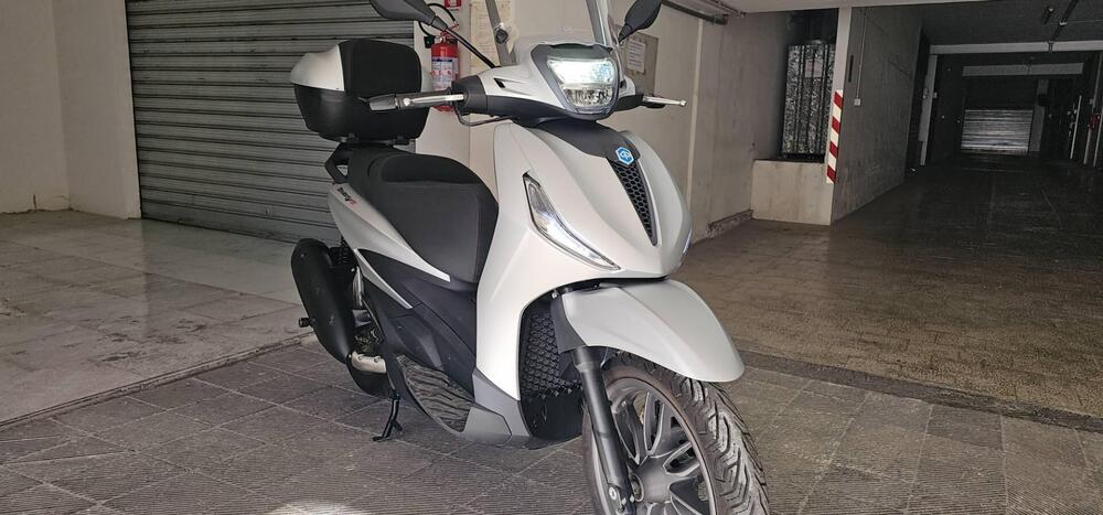 Piaggio Beverly 300 S ABS-ASR (2021 - 24)