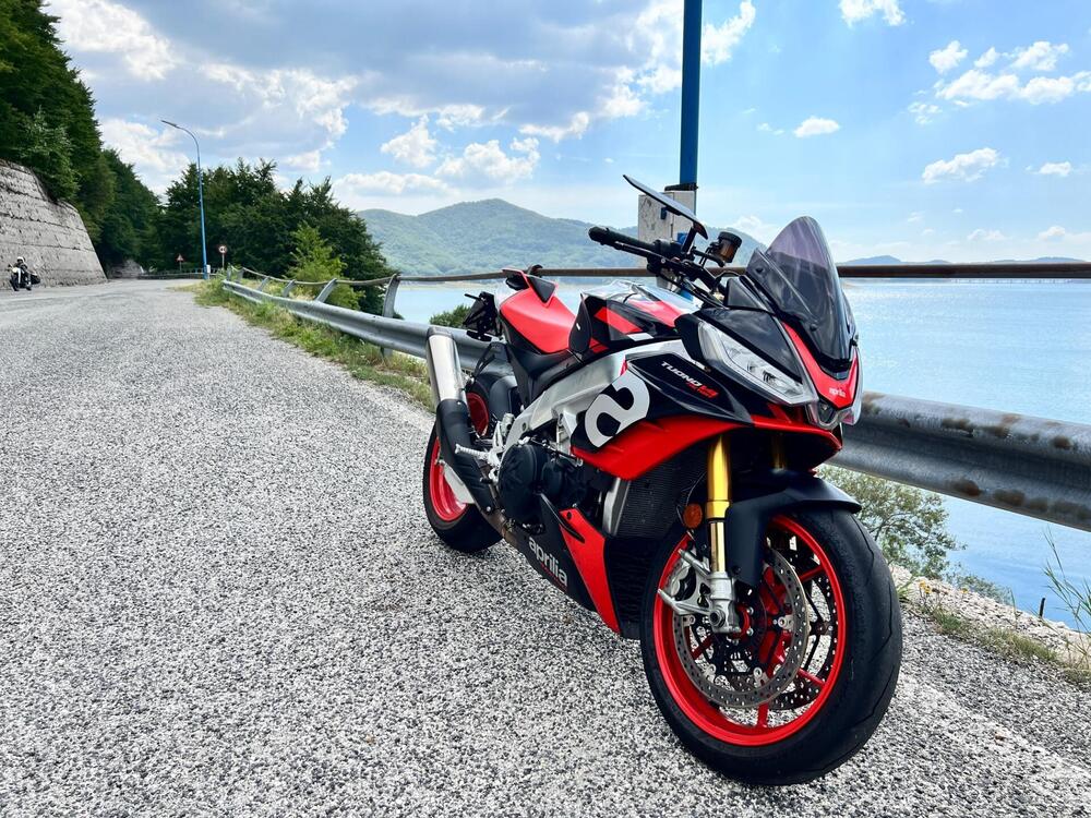 Aprilia Tuono 1100 V4 Factory (2021 - 24)