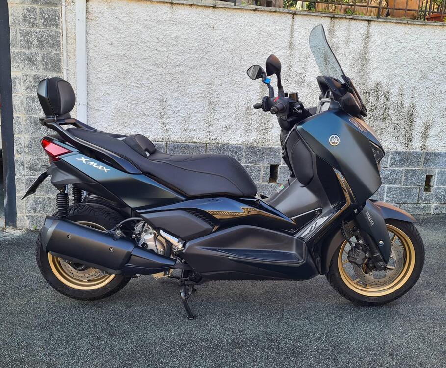 Yamaha X-Max 300 Tech Max (2021 - 24) (4)