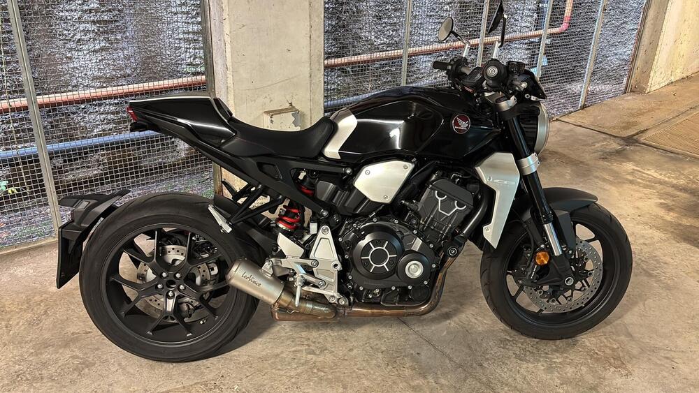 Honda CB 1000 R + Neo Sport Cafè (2019 - 20)