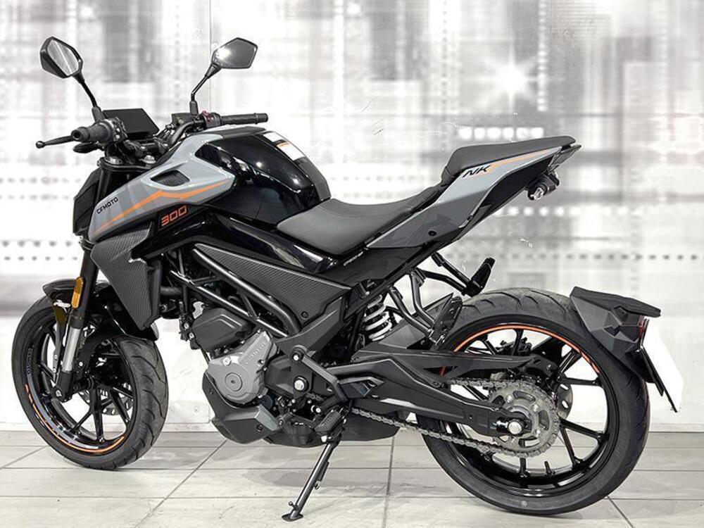 CFMOTO 300NK (2021 - 24) (2)