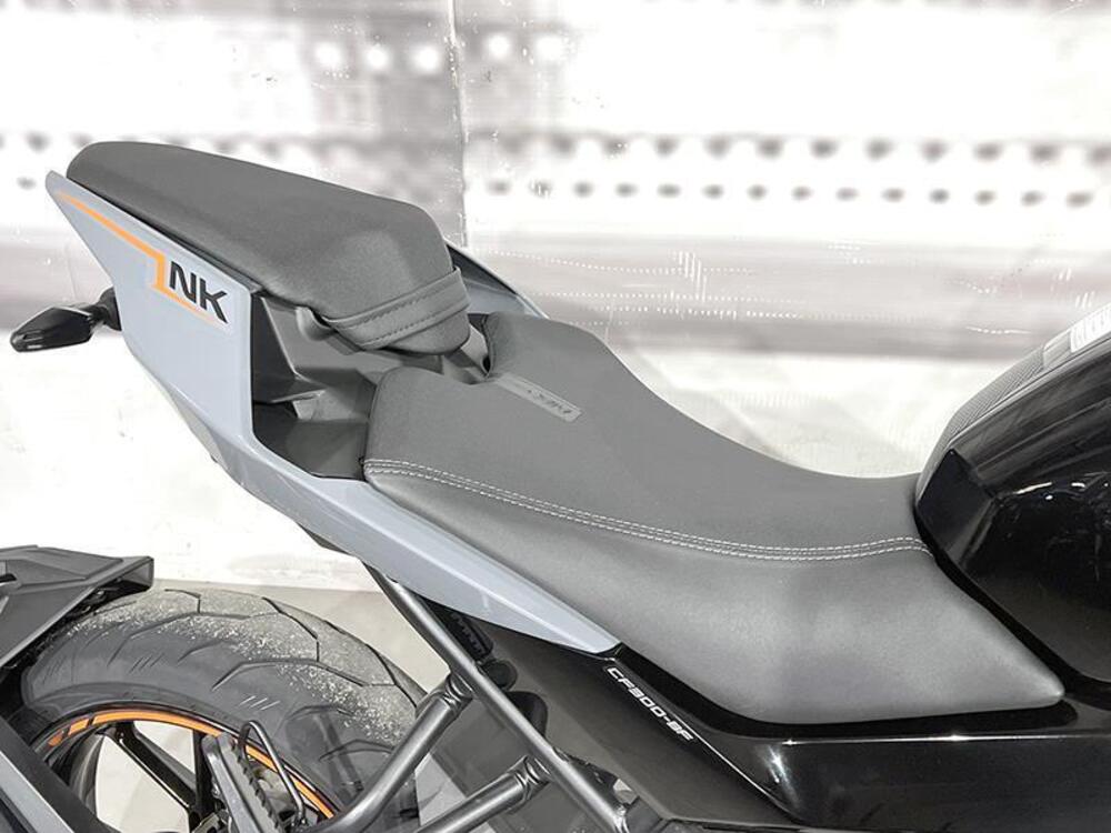 CFMOTO 300NK (2021 - 24) (5)