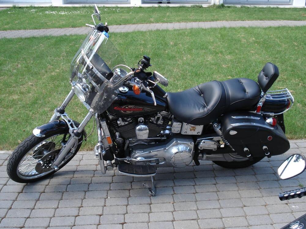 Harley-Davidson 1450 Wide Glide (1995 - 07) - FXDWG