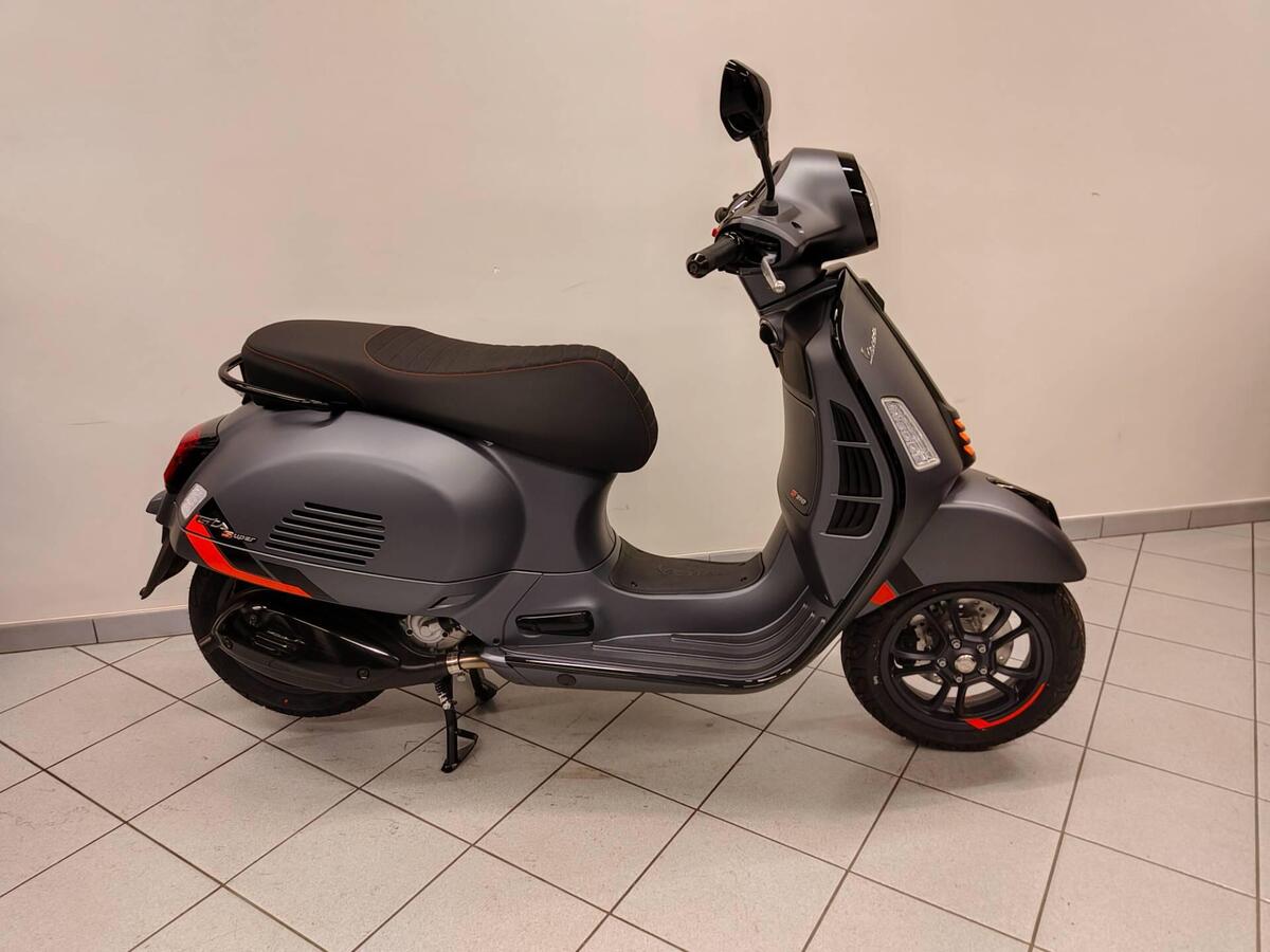 HOUSSE POUR PIAGGIO VESPA GTS 300 ABS Settantesimo DE 2016 COUVERTURE