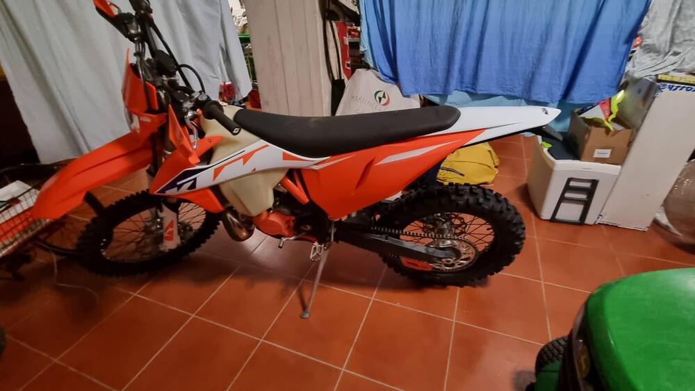 KTM EXC 300 TPI (2023) (2)