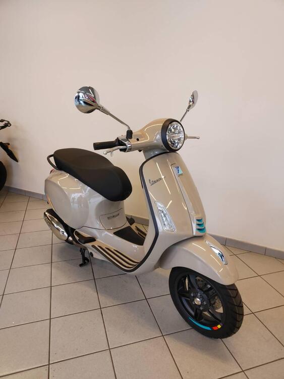 Vespa Primavera 150 Sport (2023 - 24) (4)