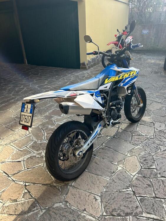 Valenti Racing SM 125 Z (2020 - 22) (3)